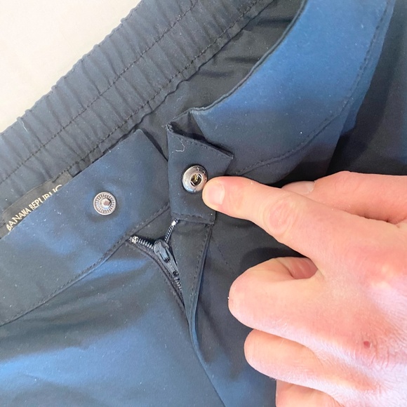 Banana Republic Men's Motion Tech Hybrid Pant Jogger - 32x30 - Picture 6 of 13